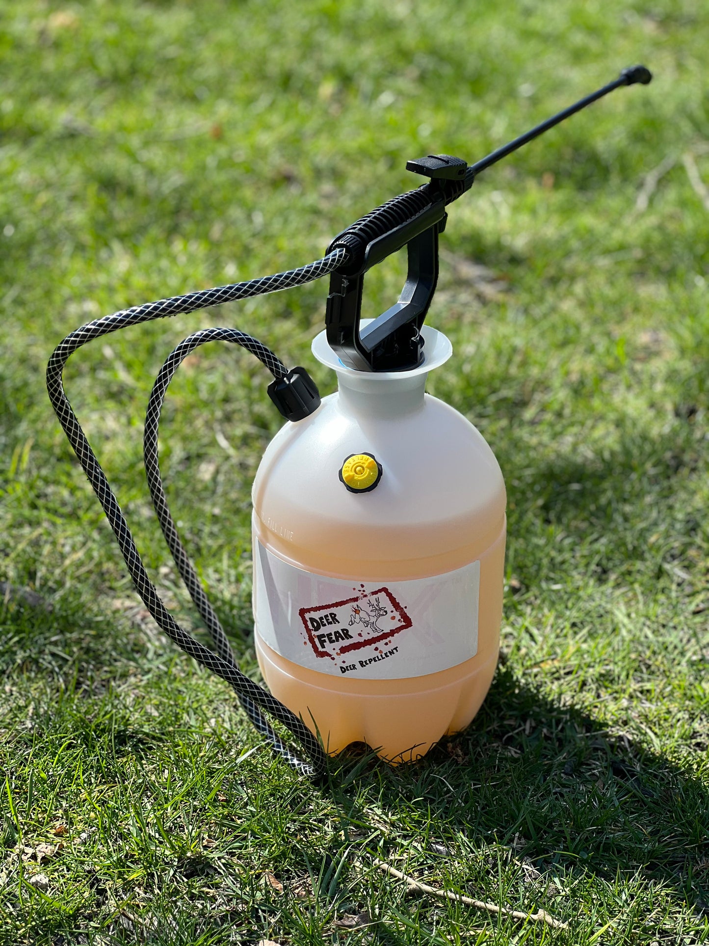 Gallon of Deer Fear (with 1 gallon pump sprayer)